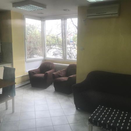 Kalamaras Apartments Skopje Exterior photo
